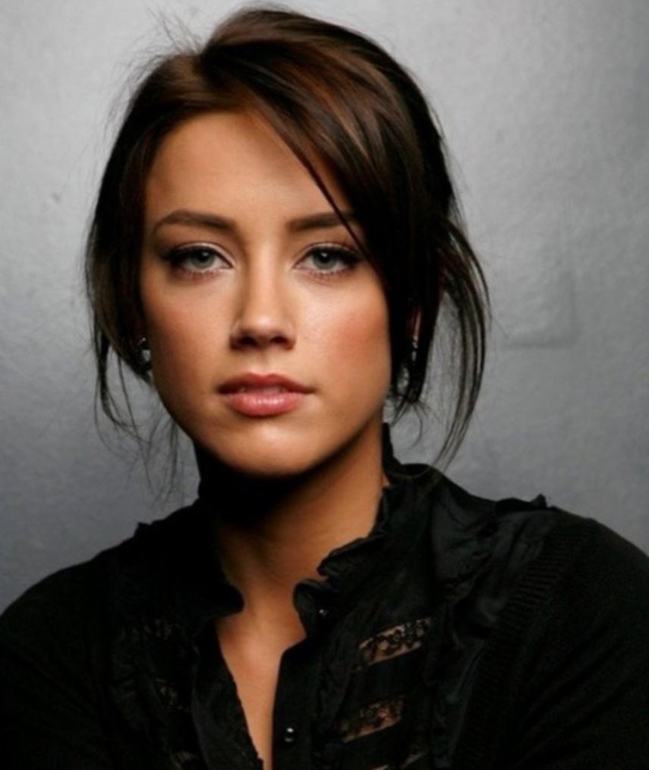 Amber Heard Filme Bio Und Listen Auf Mubi