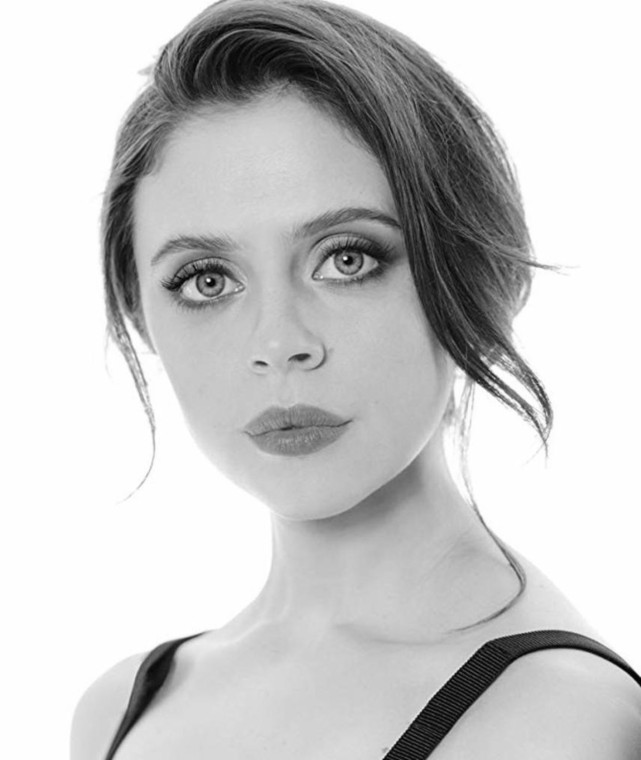 Photo of Bel Powley