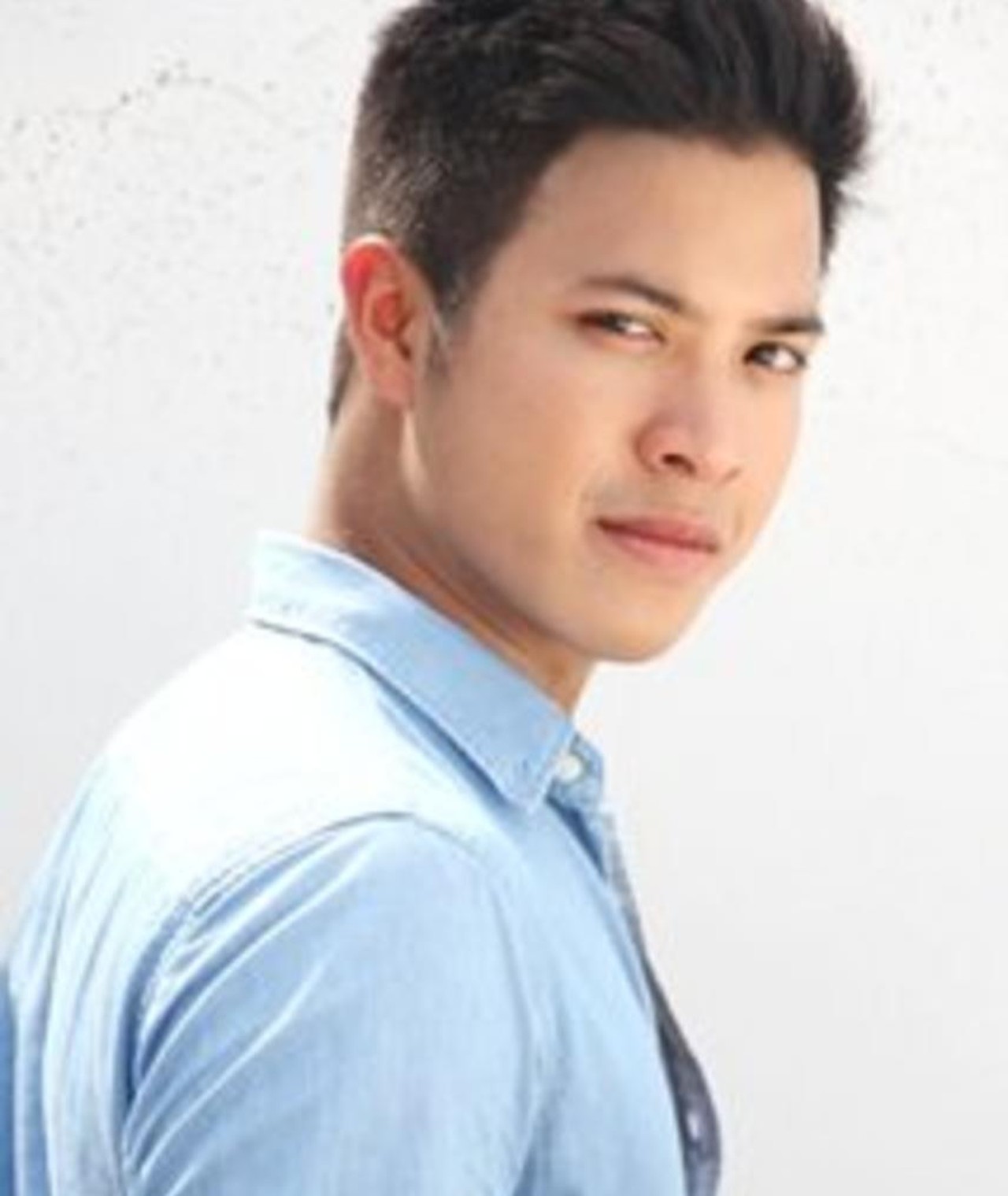 Photo of Thira Chutikul