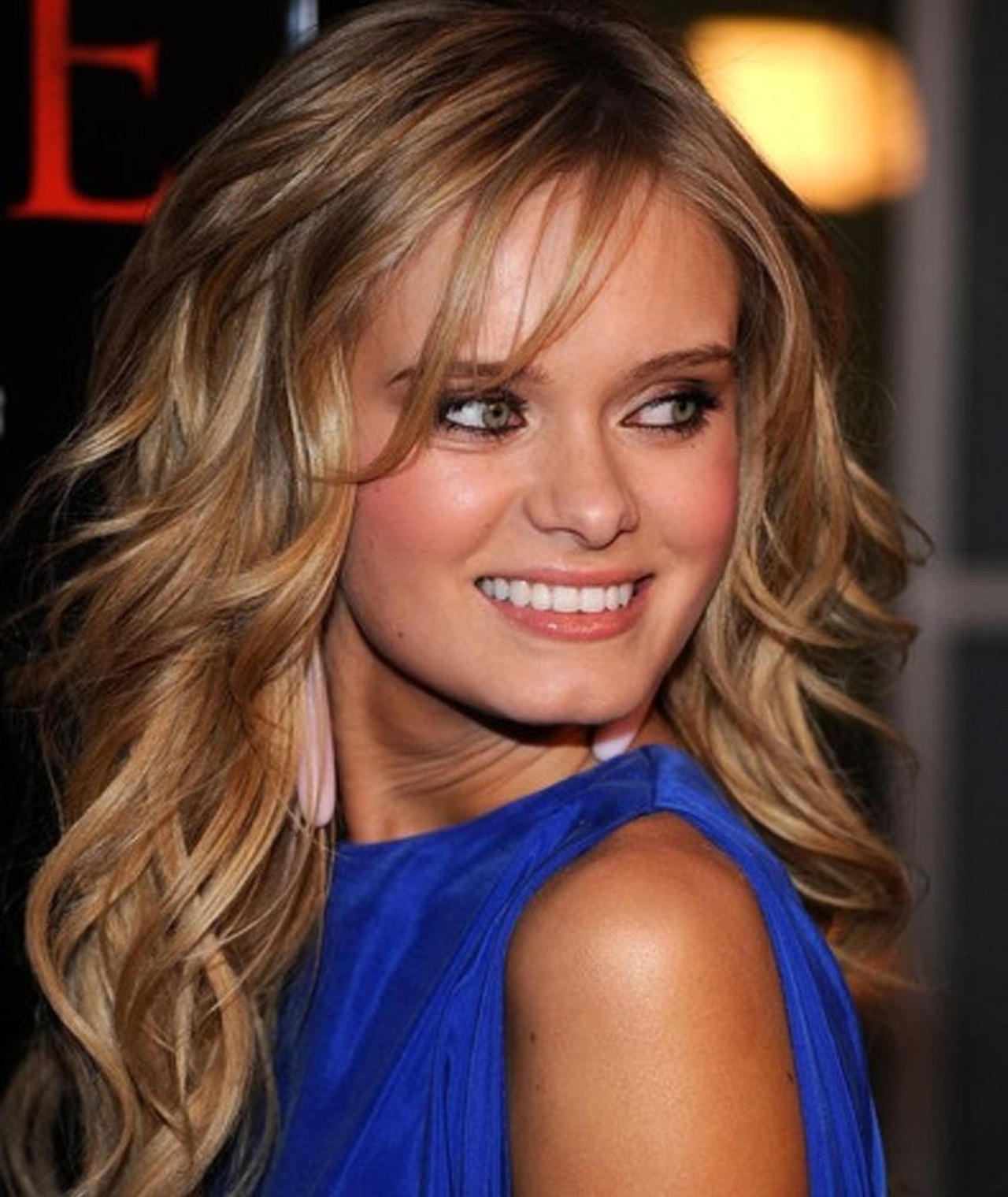 Photo of Sara Paxton