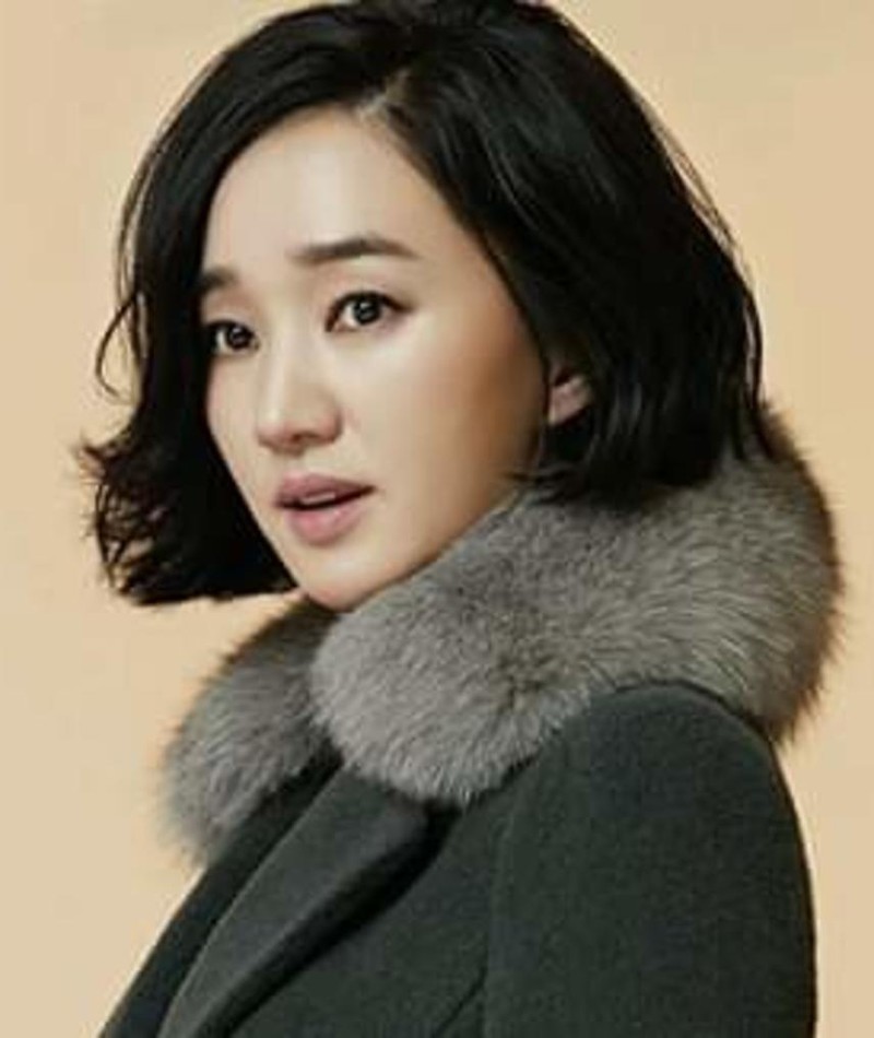 Soo Ae – Movies, Bio and Lists on MUBI