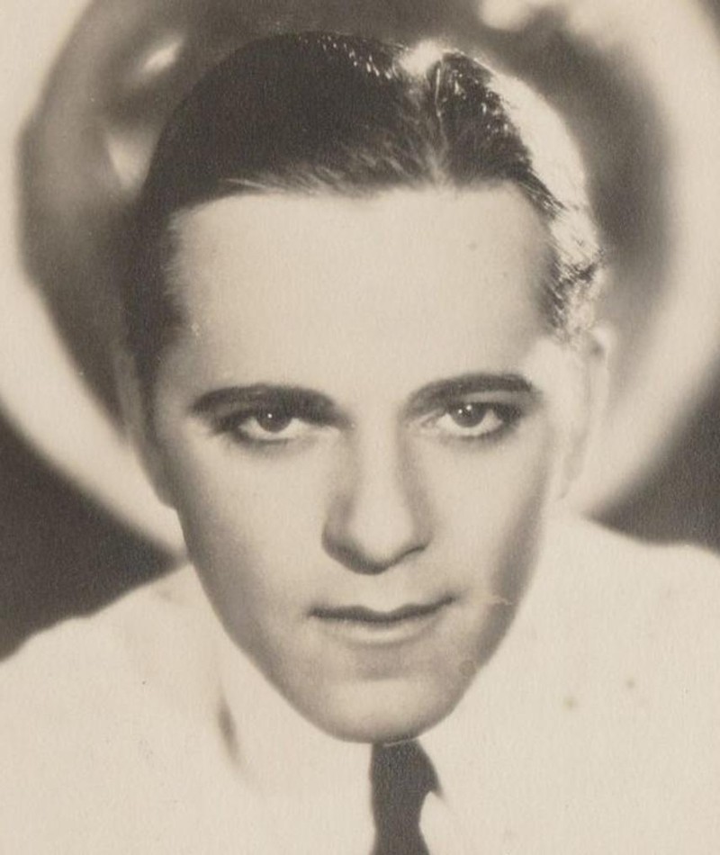 Alexander Gray Movies Bio And Lists On MUBI alexander-gray-movies-bio-and-lists-on-mubi