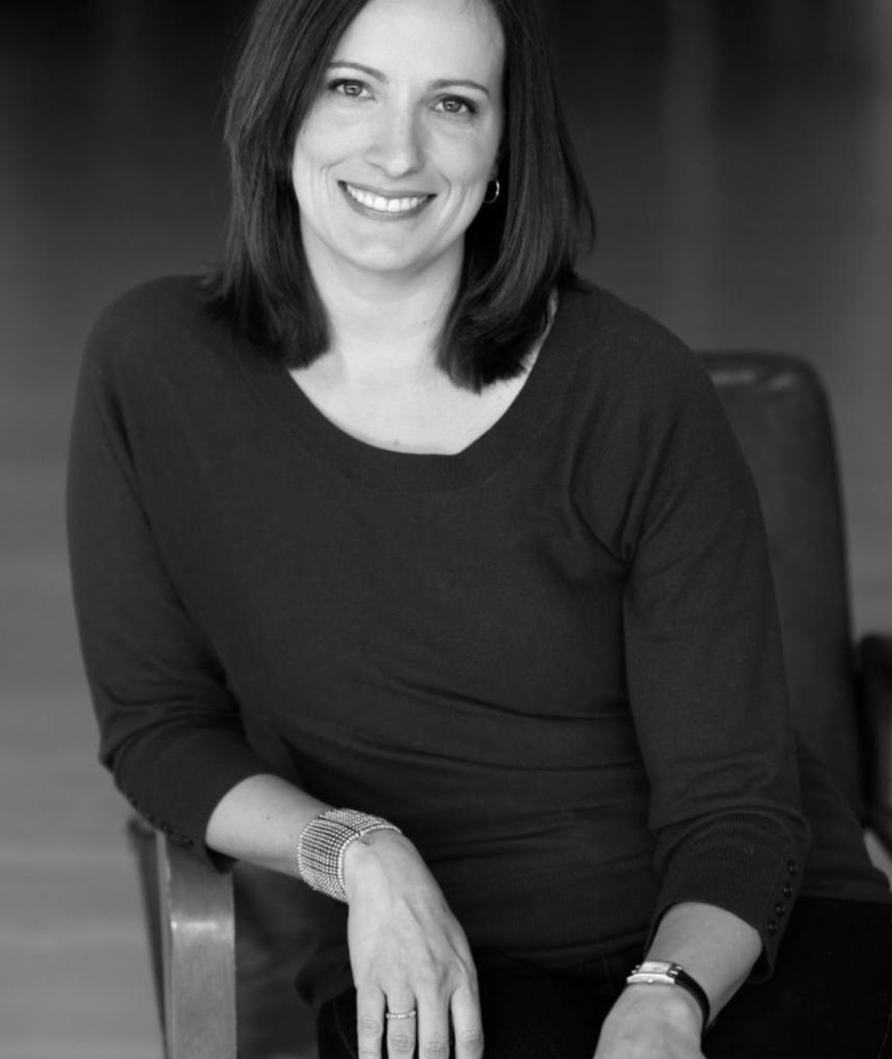Photo of Andrea Warren