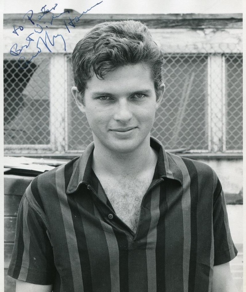 Geoffrey Horne's Instagram, Twitter & Facebook on IDCrawl