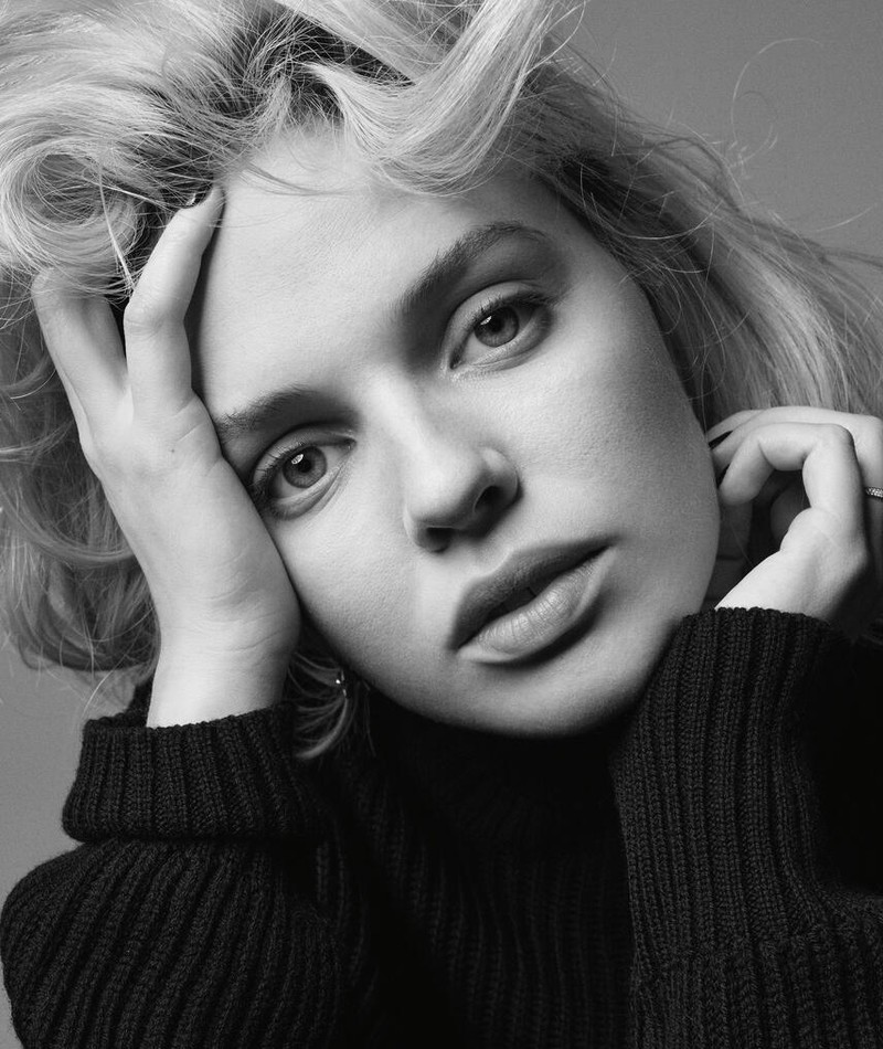 Odessa Young Movies, Bio and Lists on MUBI