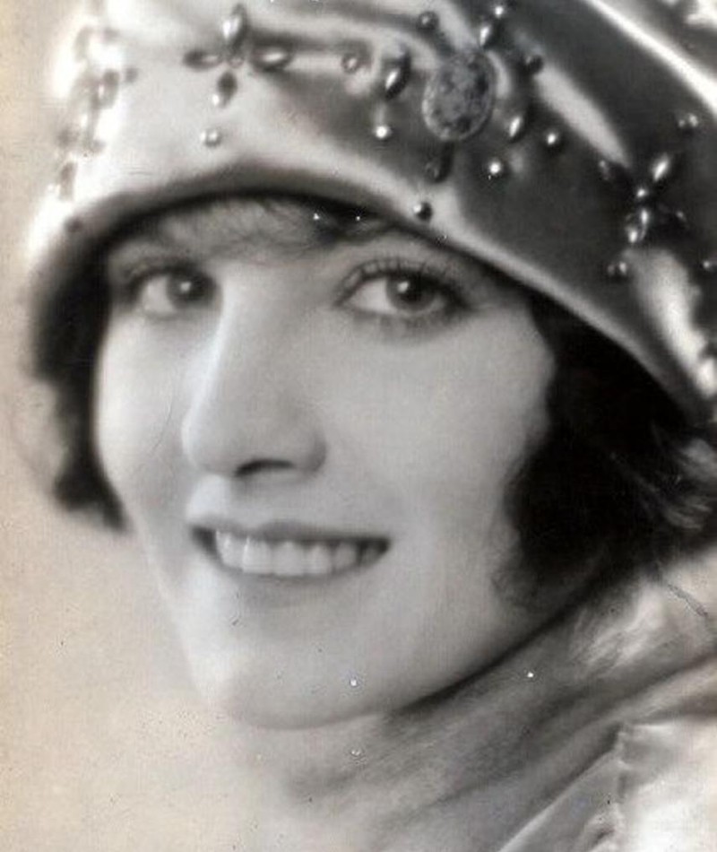 Photo of Betty Linley