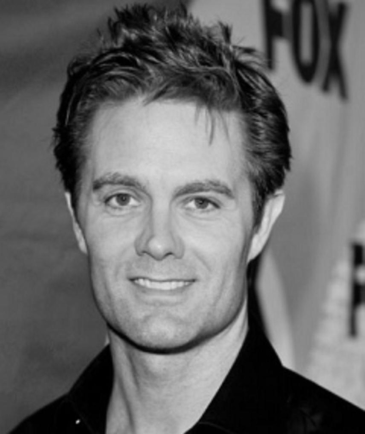 Photo of Garret Dillahunt