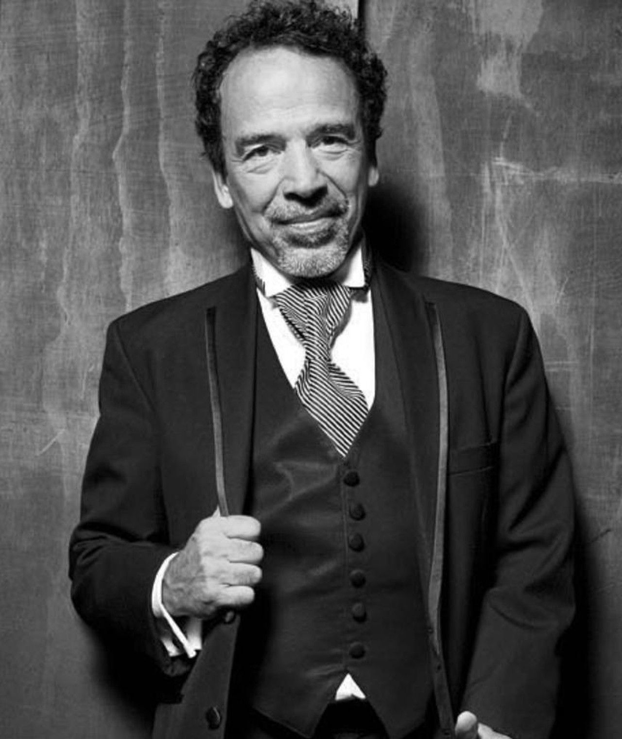 Photo of Damián Alcázar