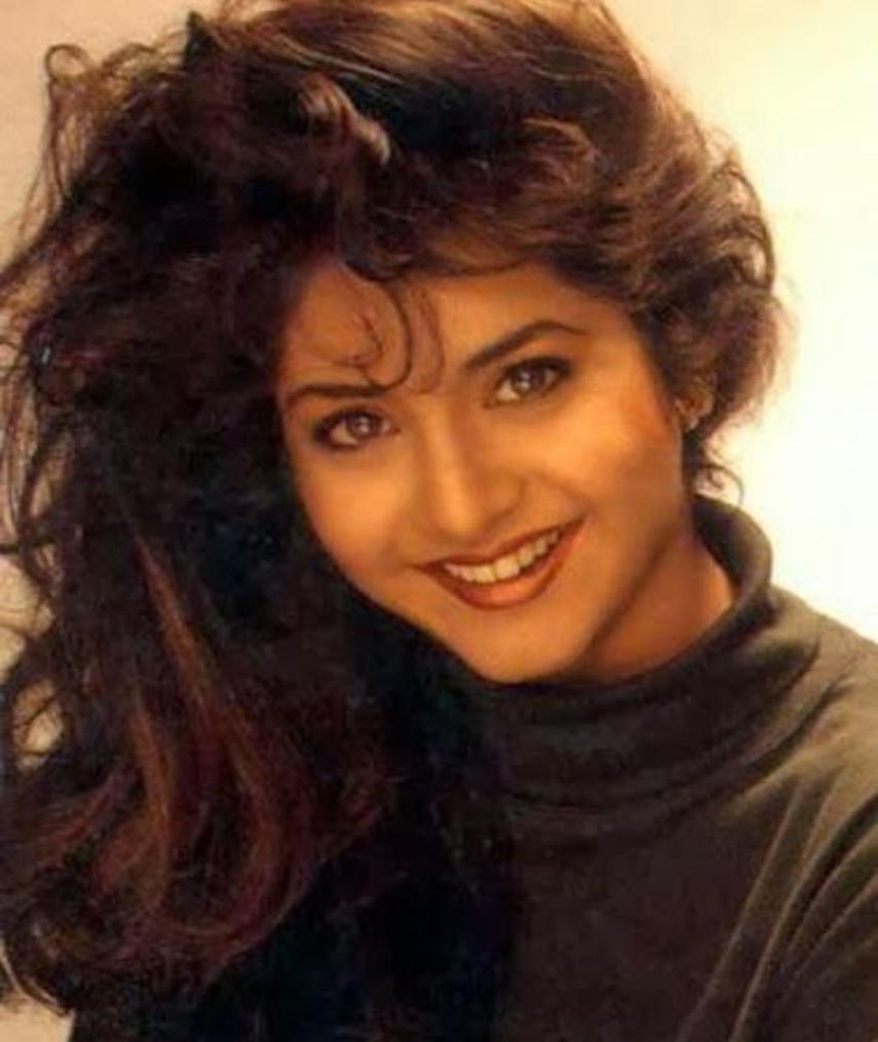 Lista De Filmes De Divya Bharti Divya Bharti Filmweb Lista De Filmes De Divya Bharti Divya Bharti Filmweb
