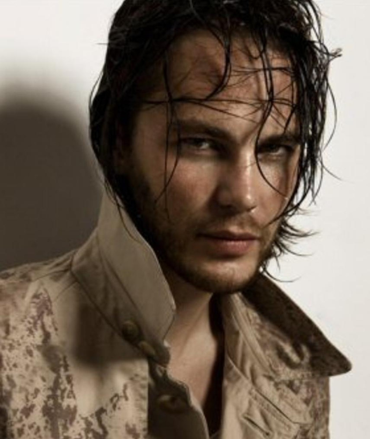 Taylor Kitsch Movies, Bio and Lists on MUBI