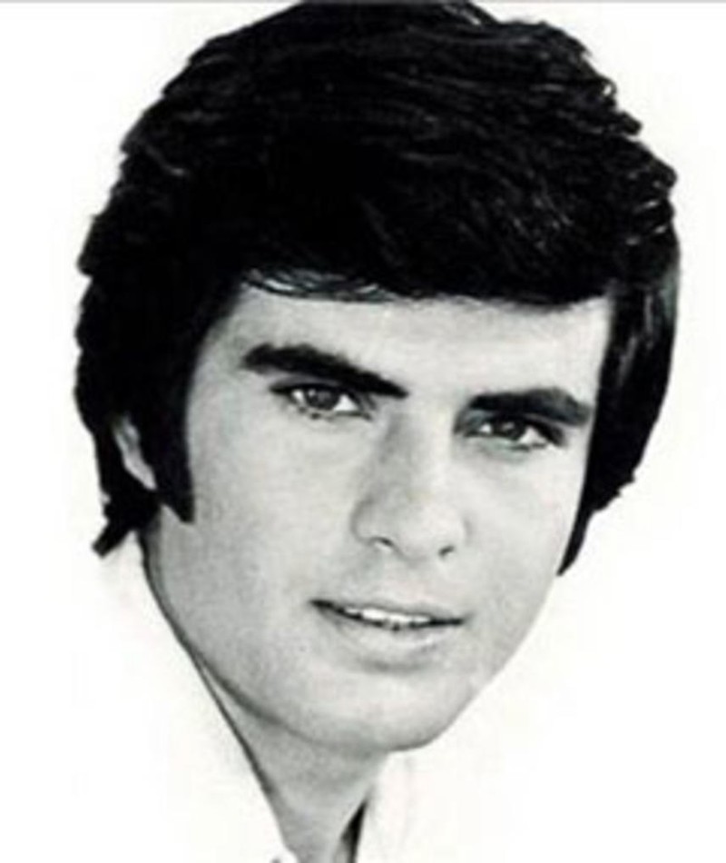 Tarik Akan Movies Bio And Lists On Mubi