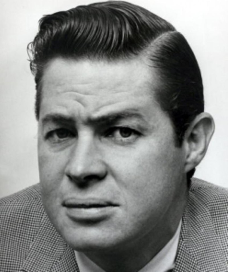 Photo of George Axelrod