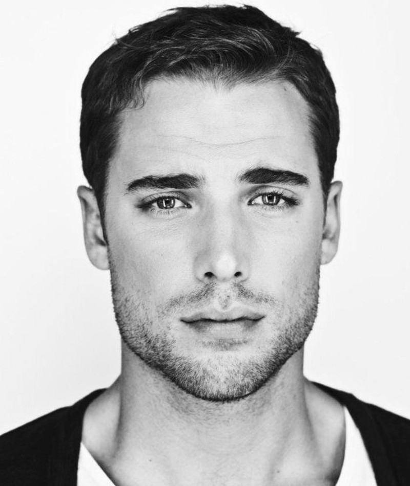 Dustin Milligan Movies, Bio and Lists on MUBI