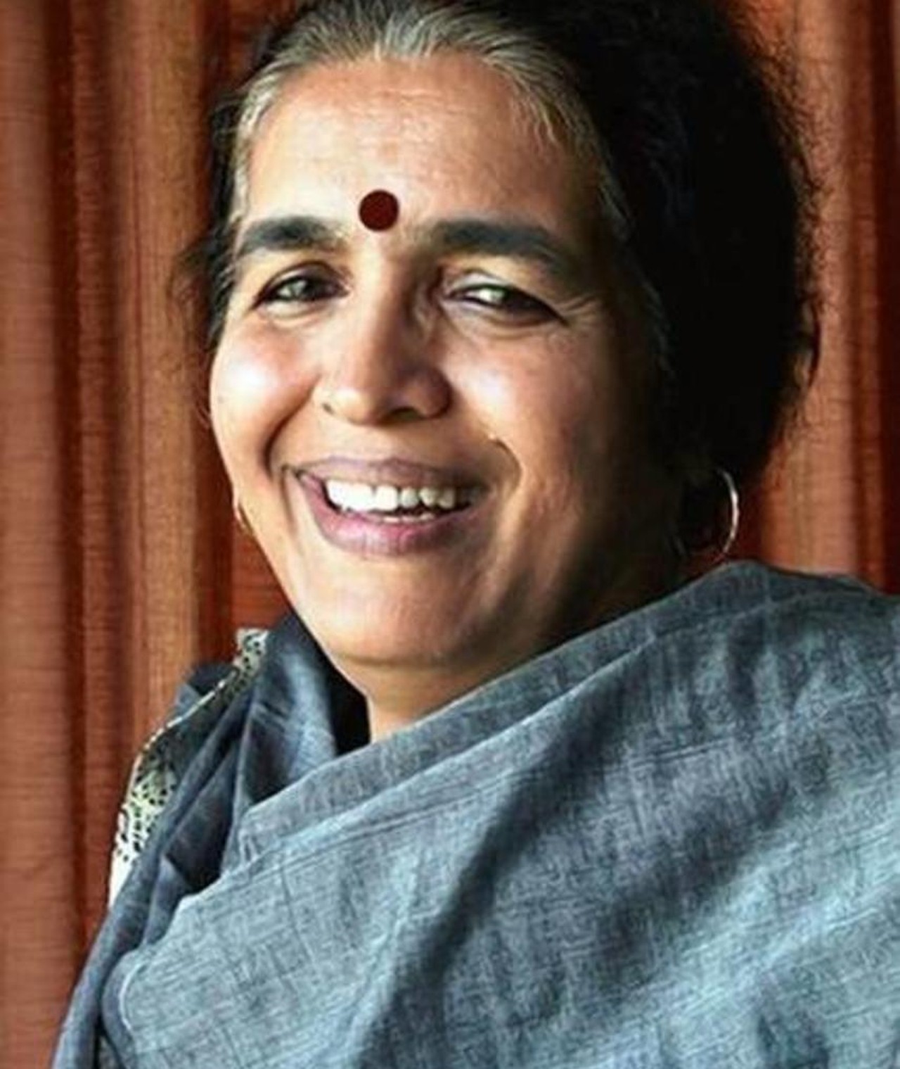 Photo of Sushama Deshpande