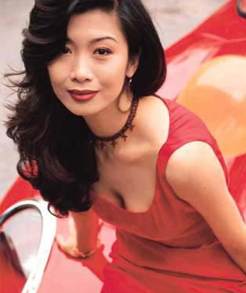 Photo of Carrie Ng