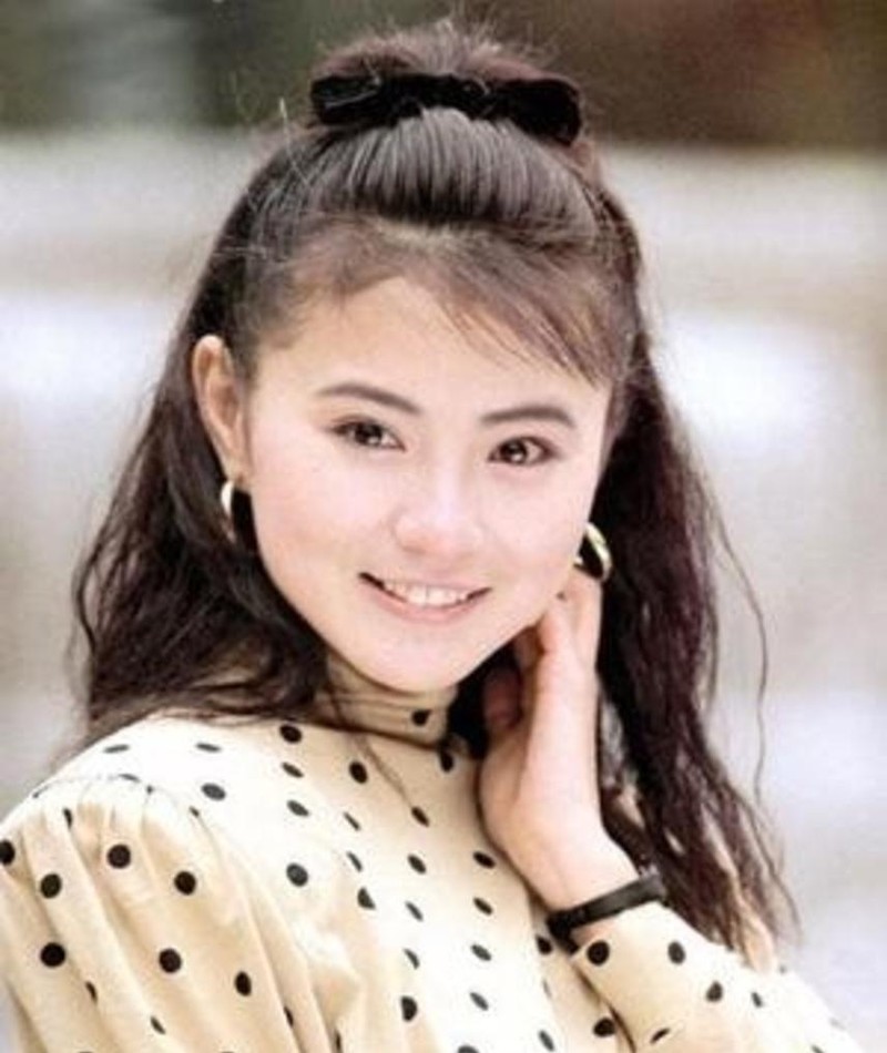 Moon Lee Movies, Bio and Lists on MUBI