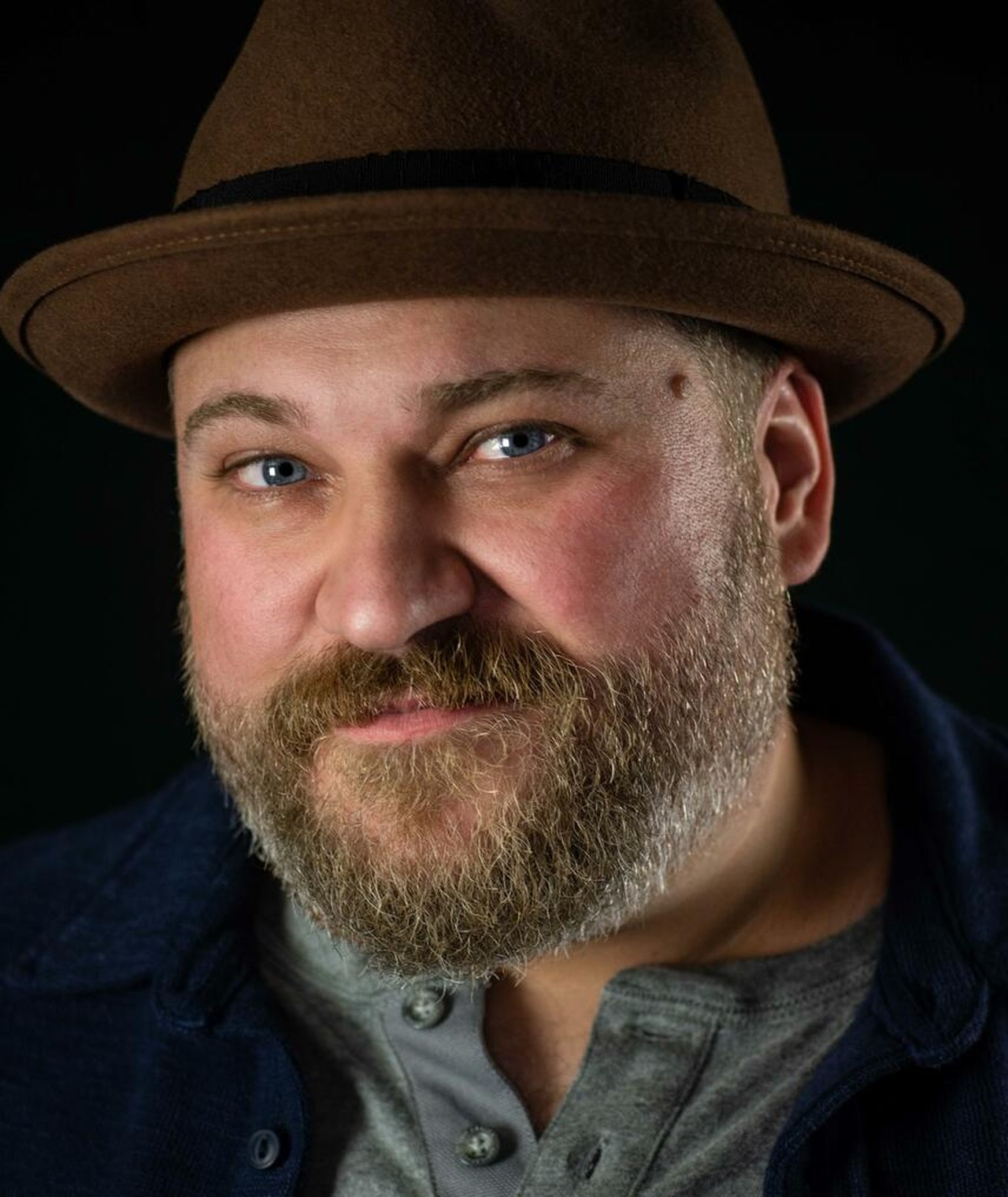 Aaron Muñoz fotoğrafı