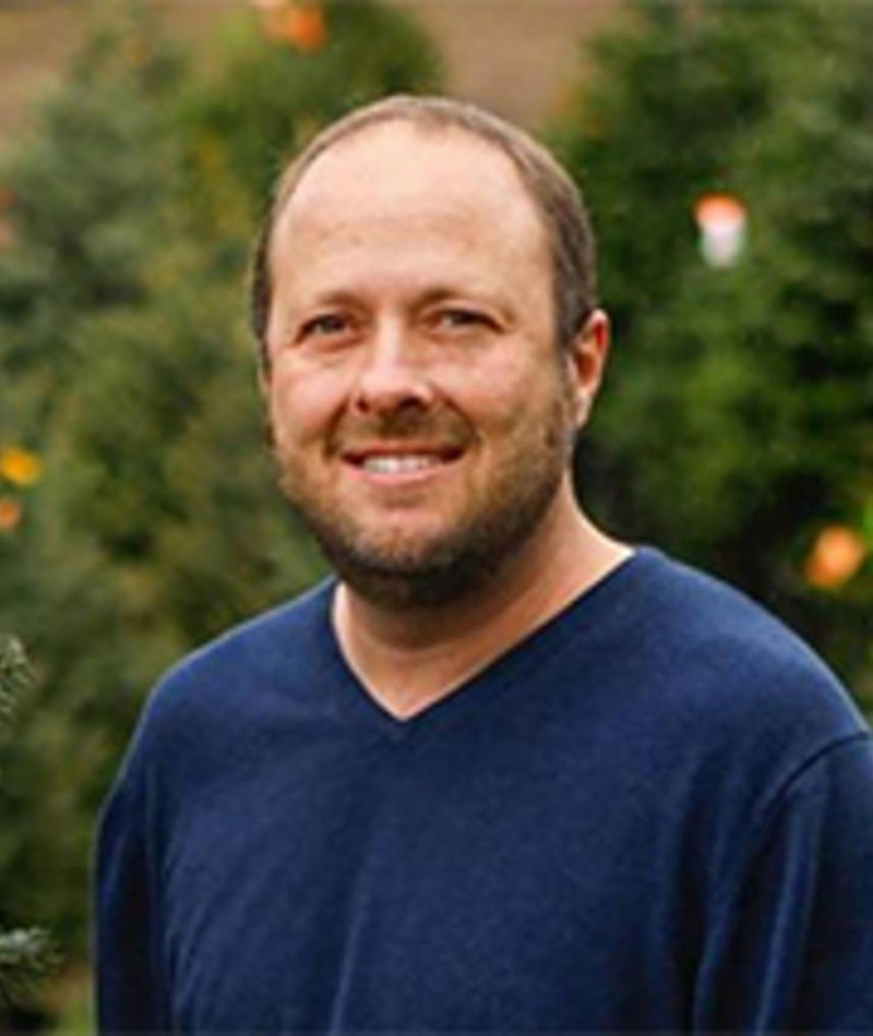 Photo of Jay Asher