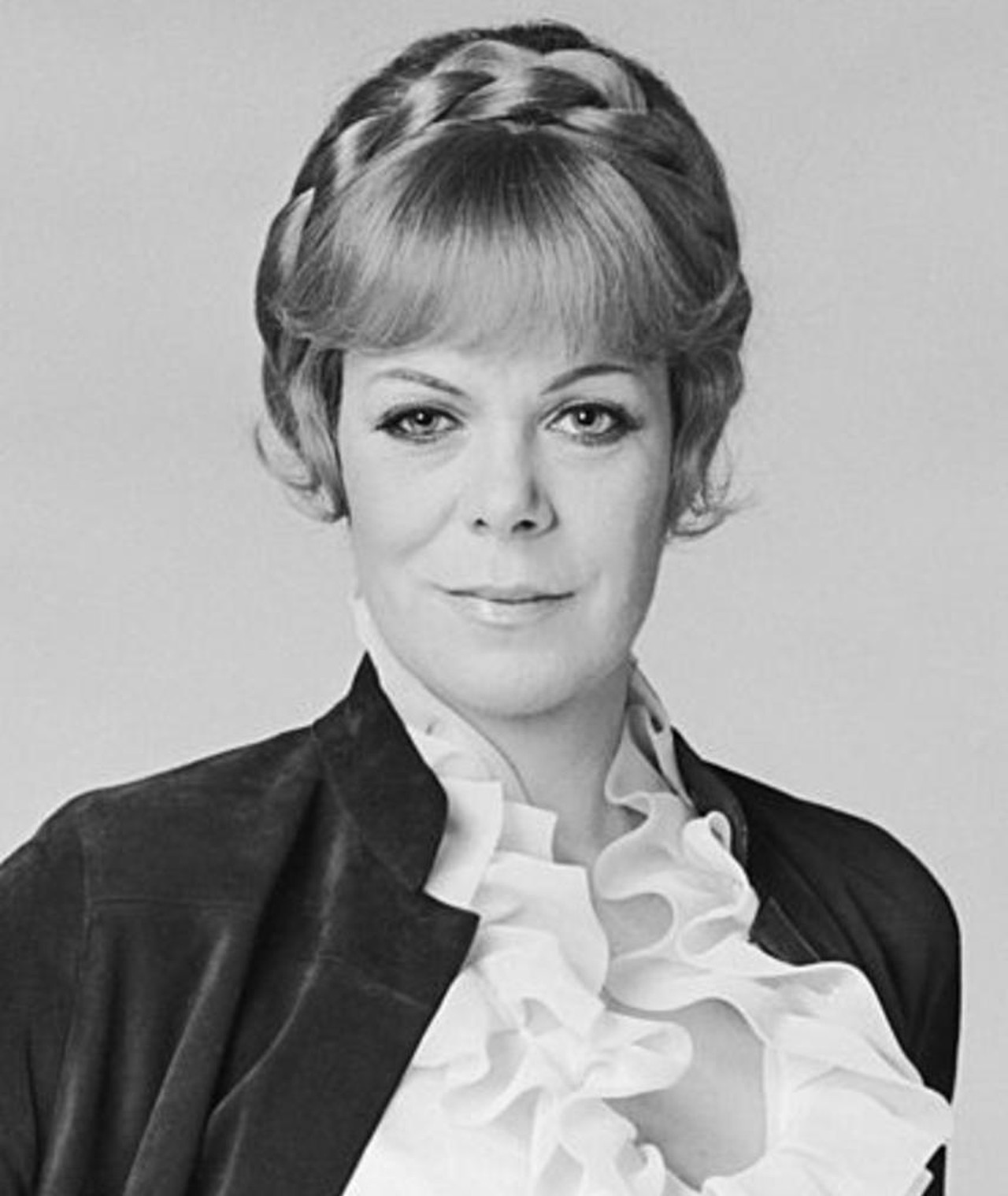 Photo of Rachel Roberts