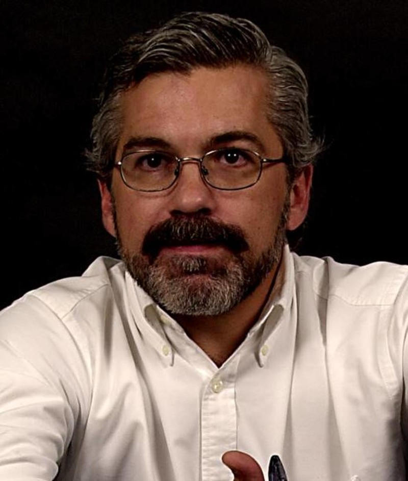 Luis Estrada Facebook Instagram Twitter Profiles luis-estrada-facebook-instagram-twitter-profiles