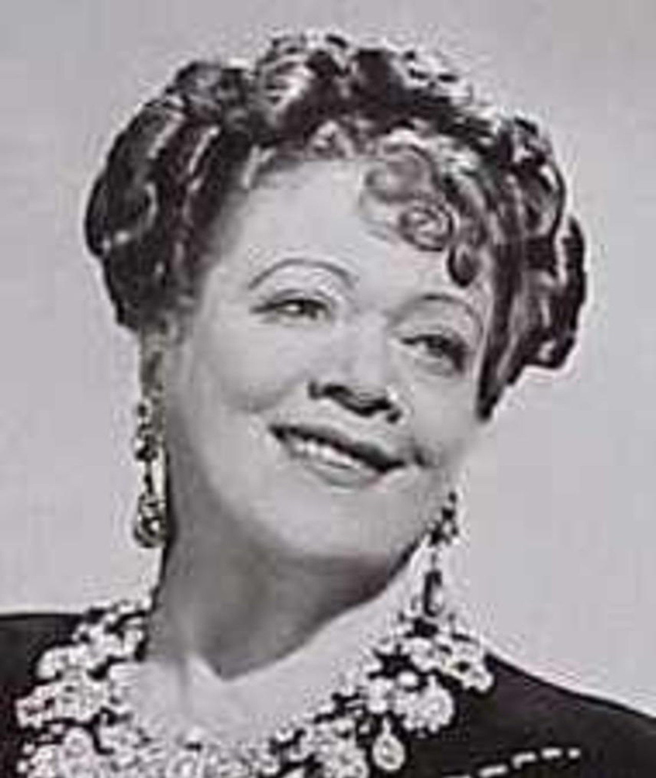 Photo of Esther Howard