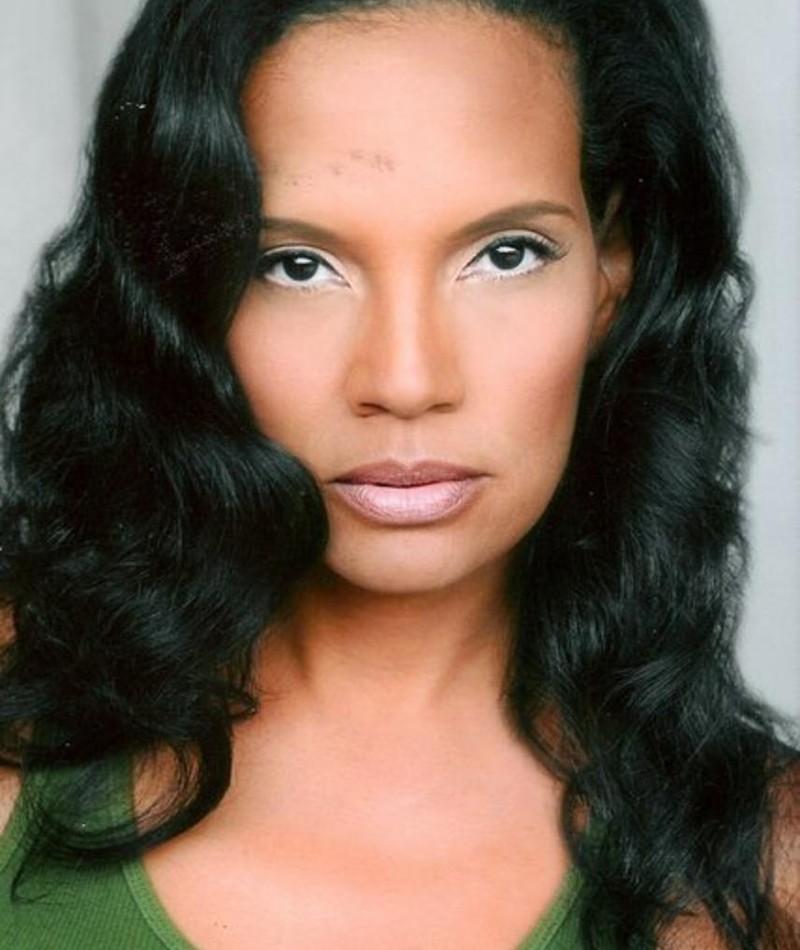 Photo of Shari Headley