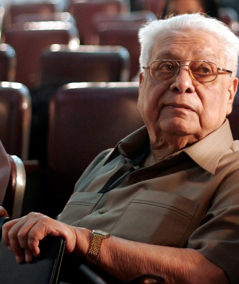 Basu Chatterjee Movies, Bio and Lists on MUBI