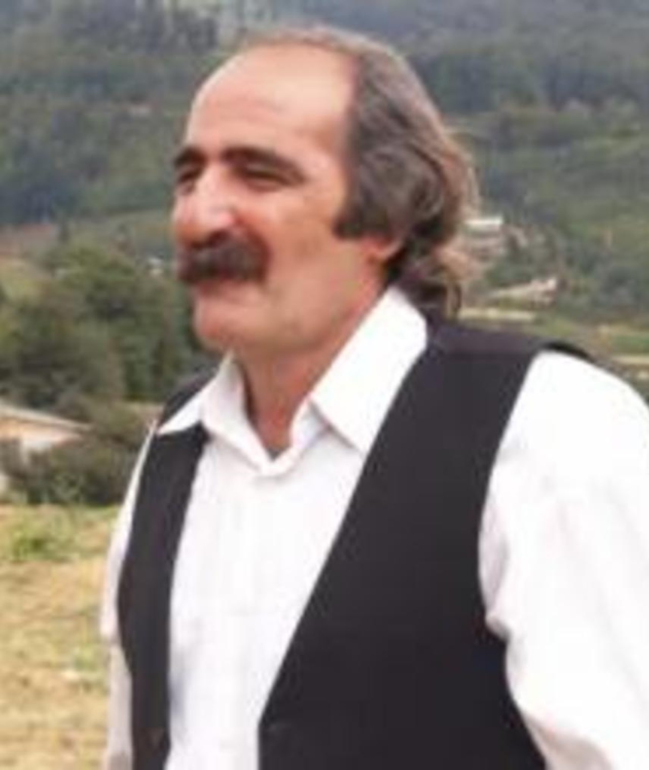 Photo of Lotfollah Seifi