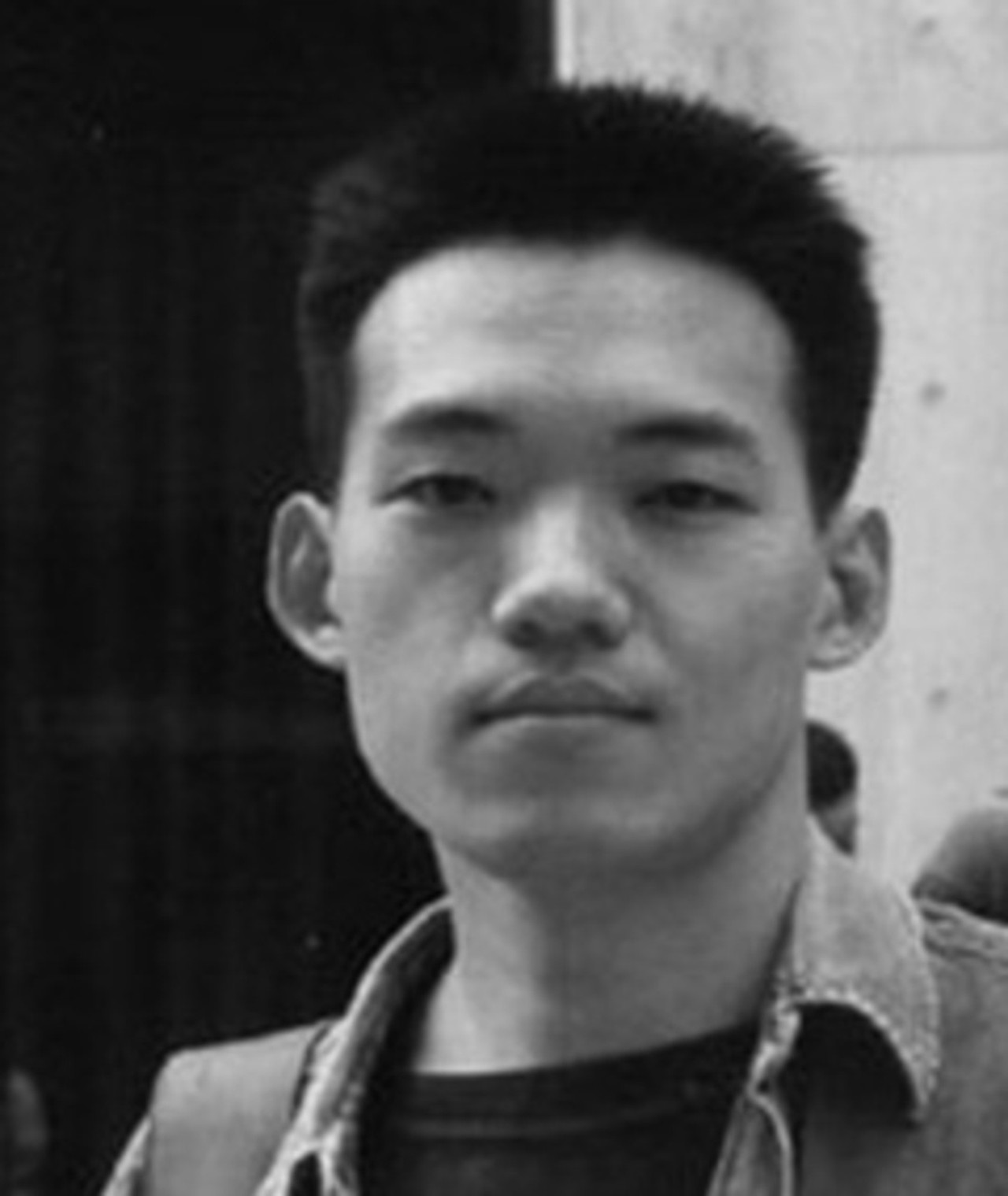 Photo of Hiroyuki Okiura