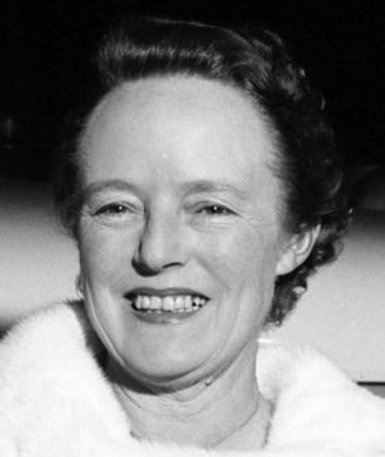 Alma Reville Movies, Bio and Lists on MUBI