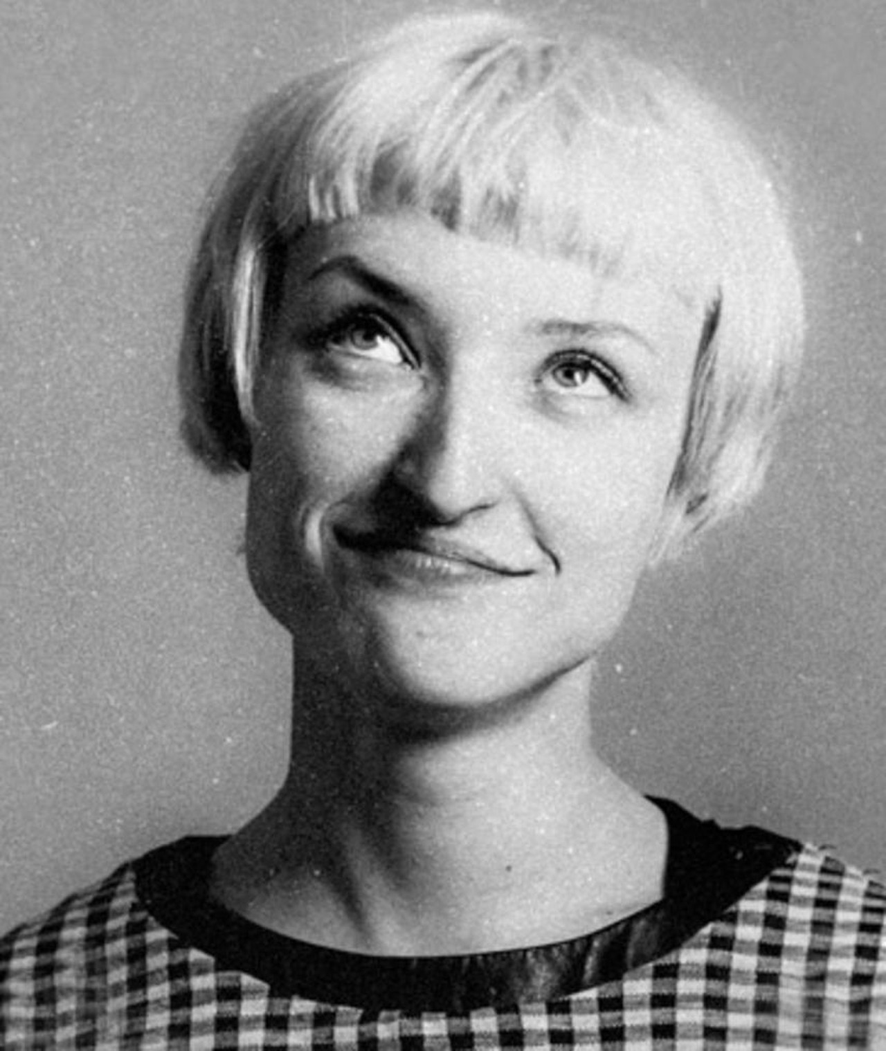 Katarzyna Slaska – Movies, Bio and Lists on MUBI