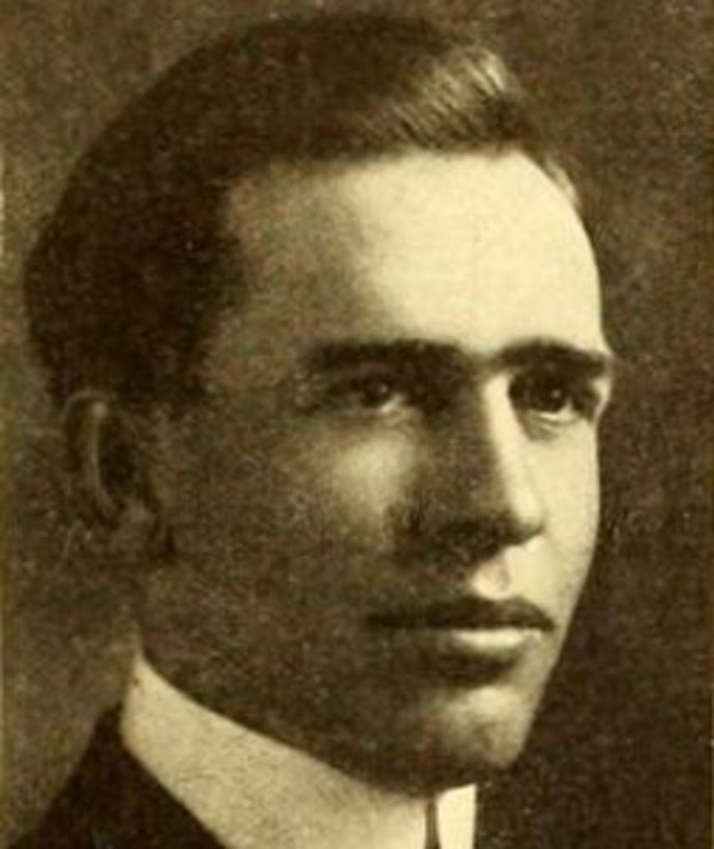 Photo of Earle Snell