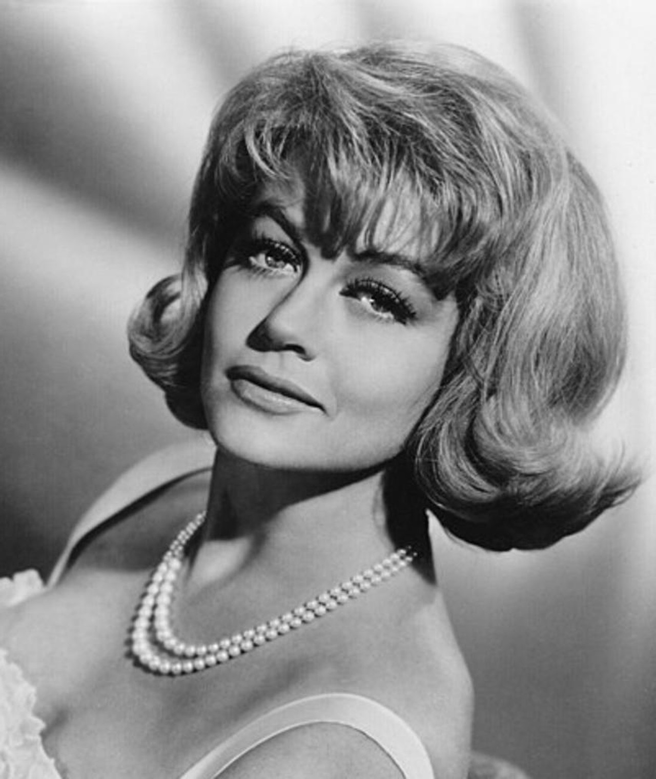 Photo of Dorothy Malone