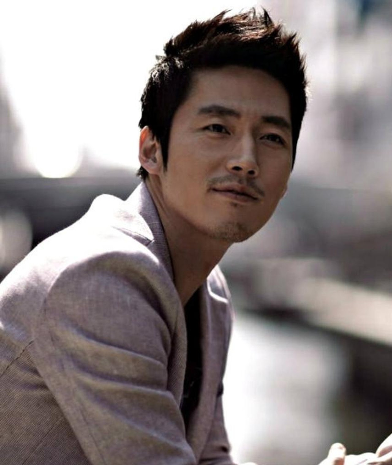 Jang Hyuk fotoğrafı