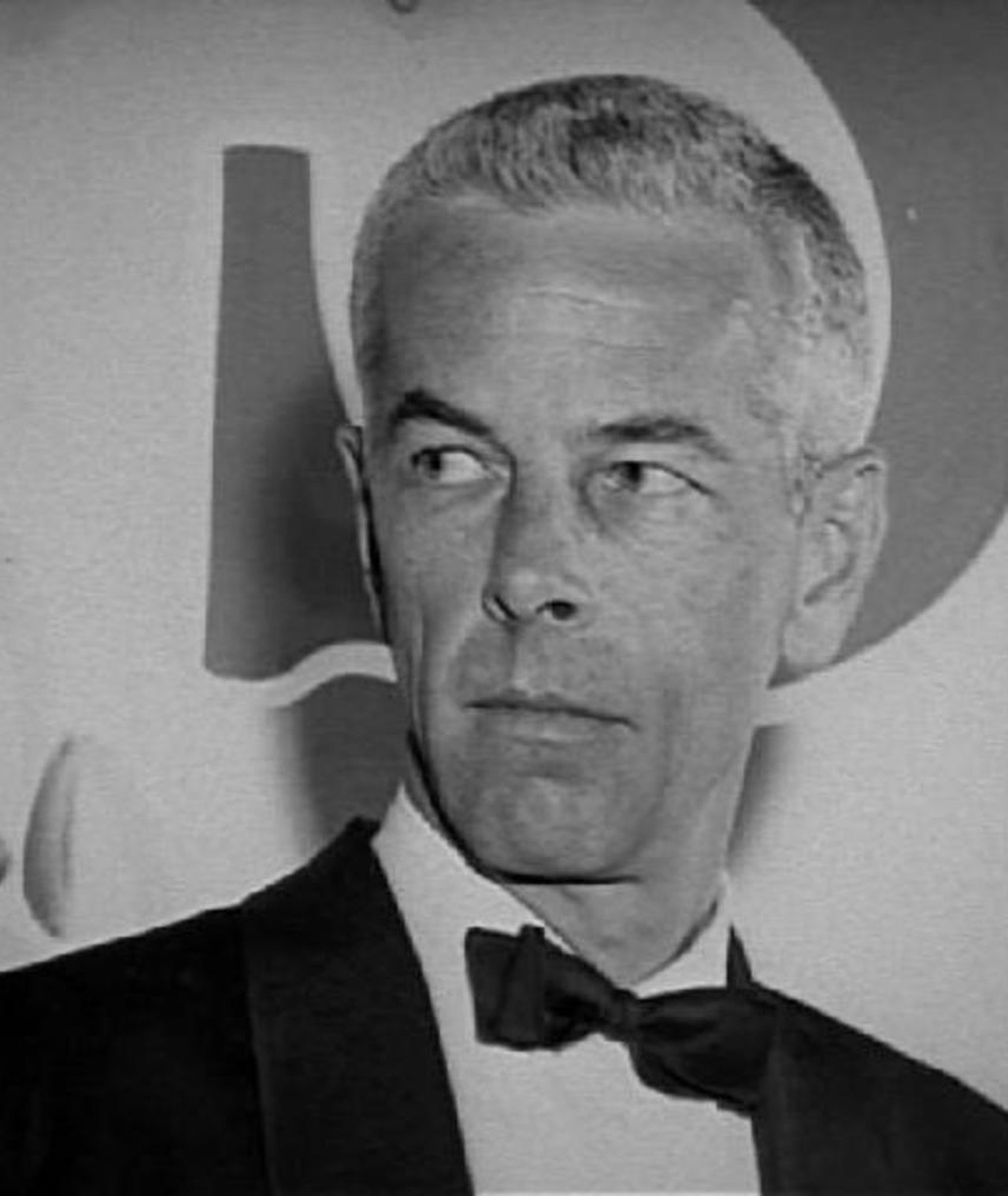 Photo of Buck Houghton