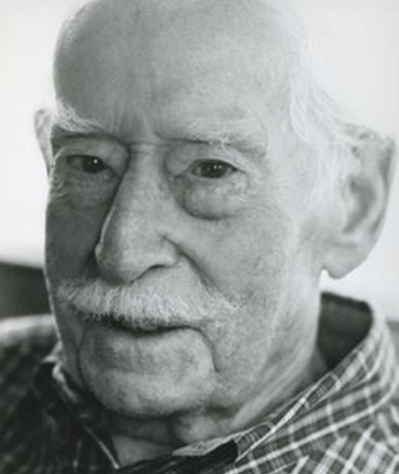 Photo of Harry Redmond Jr.