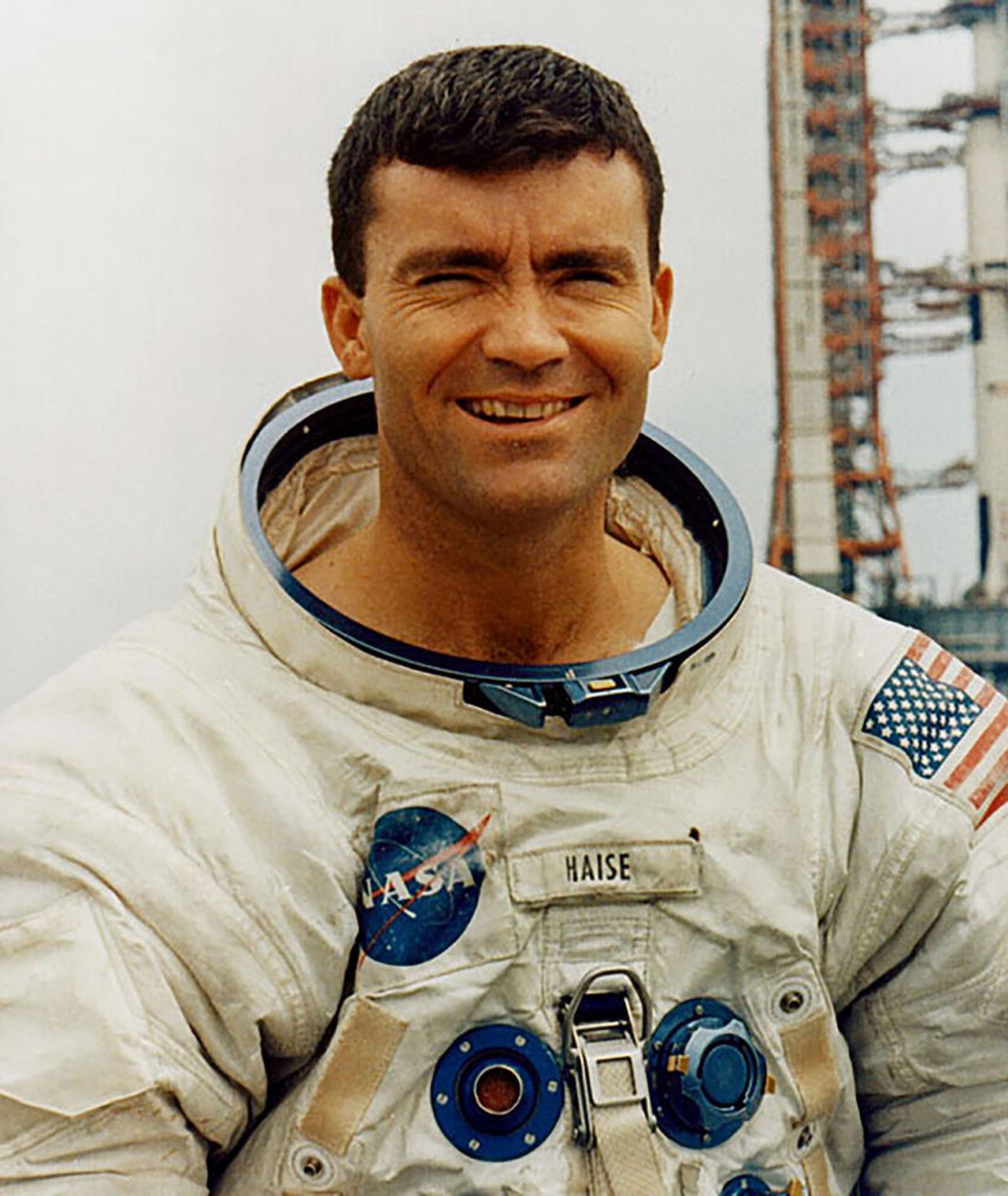 Fred Haise fotoğrafı