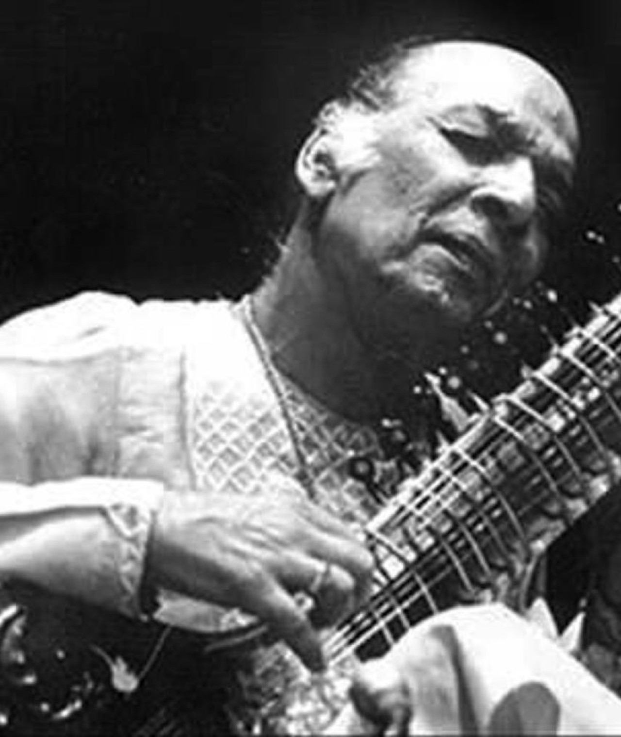 Photo of Ustad Vilayat Khan