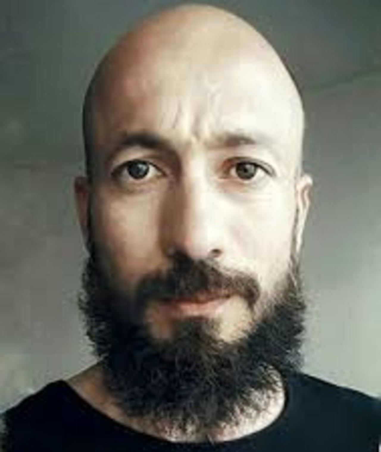 Engin Özkaya fotoğrafı