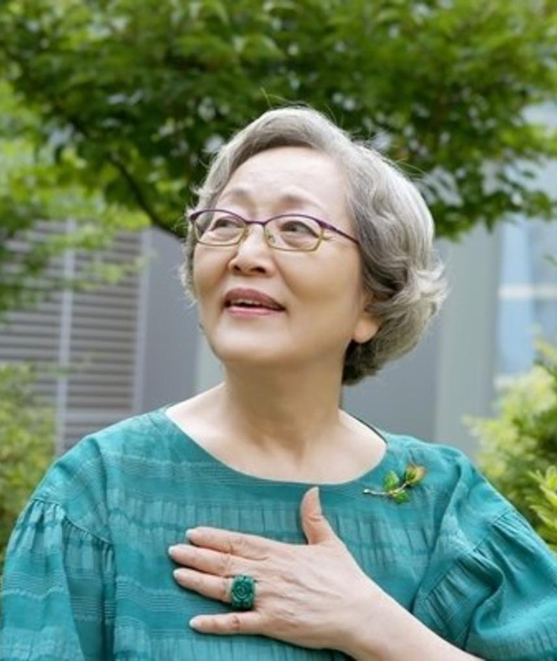 Kim YoungOk Movies, Bio and Lists on MUBI