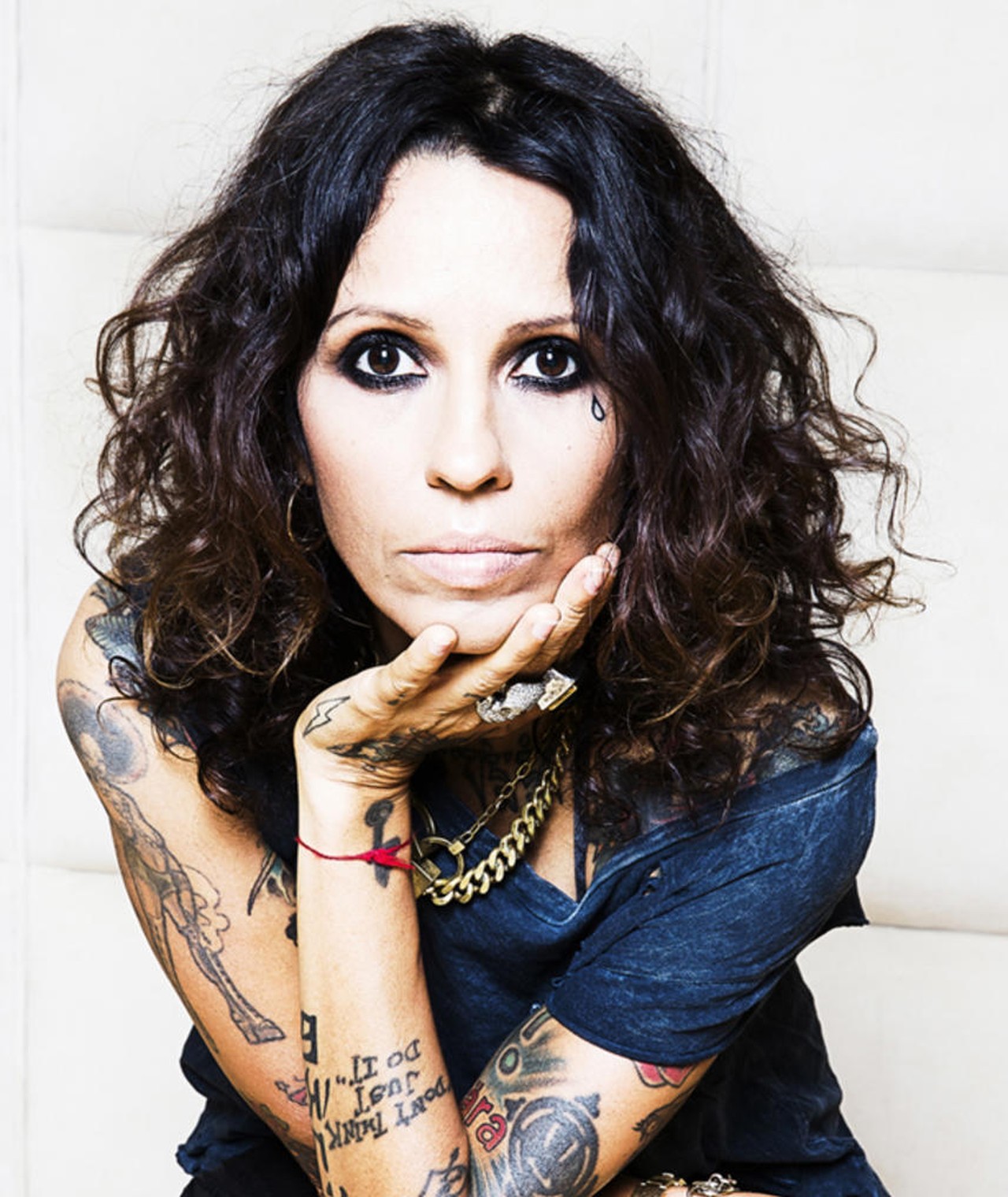 Photo of Linda Perry