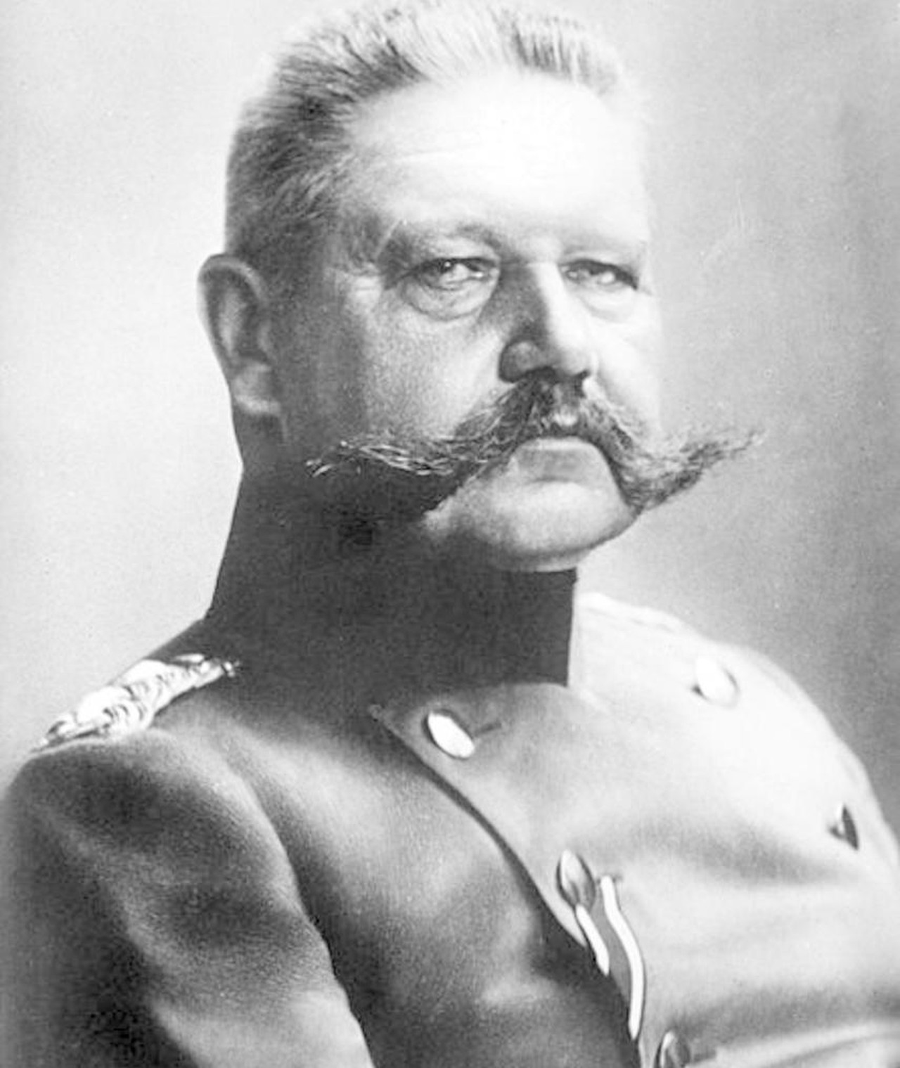 Photo of Paul von Hindenburg