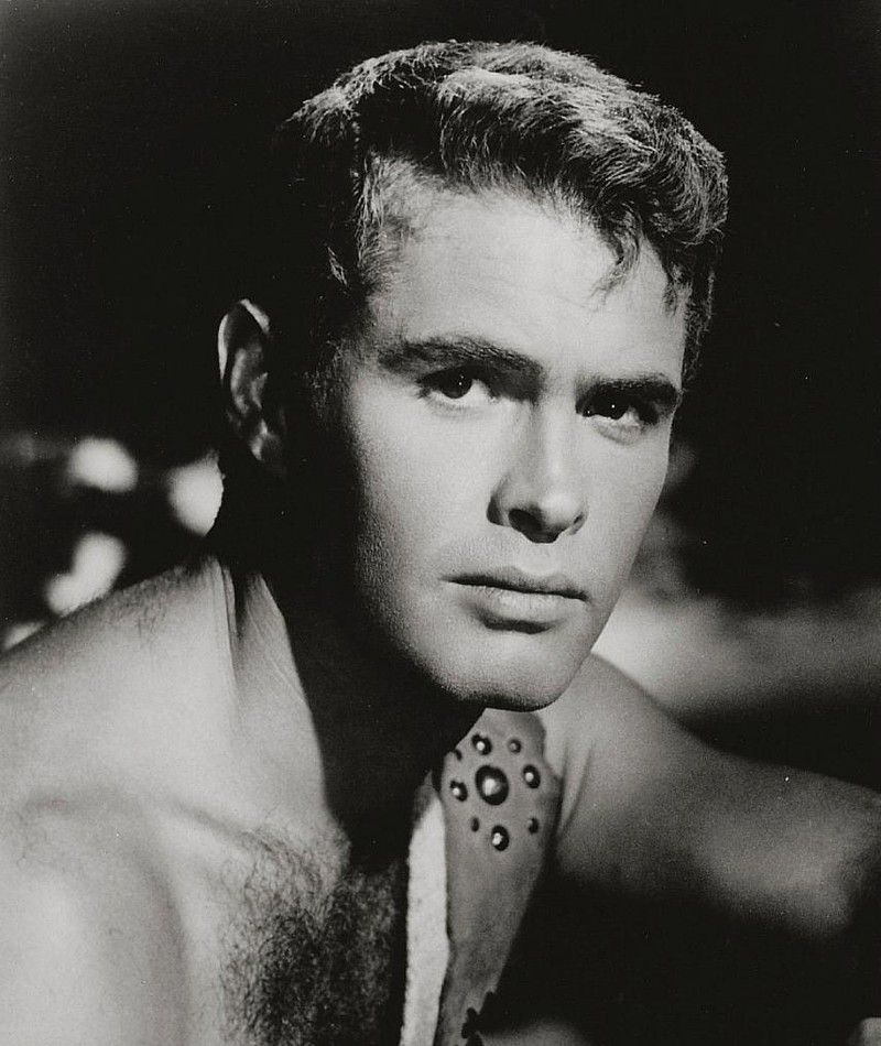 Ángel Aranda – Movies, Bio and Lists on MUBI