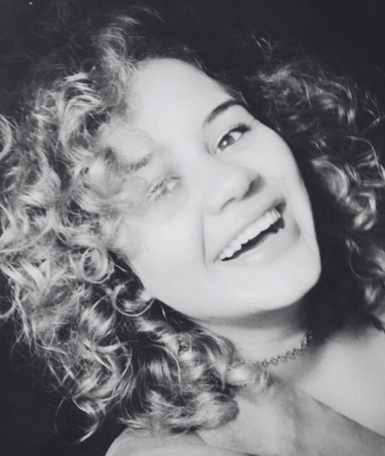 Gizem Ibak fotoğrafı