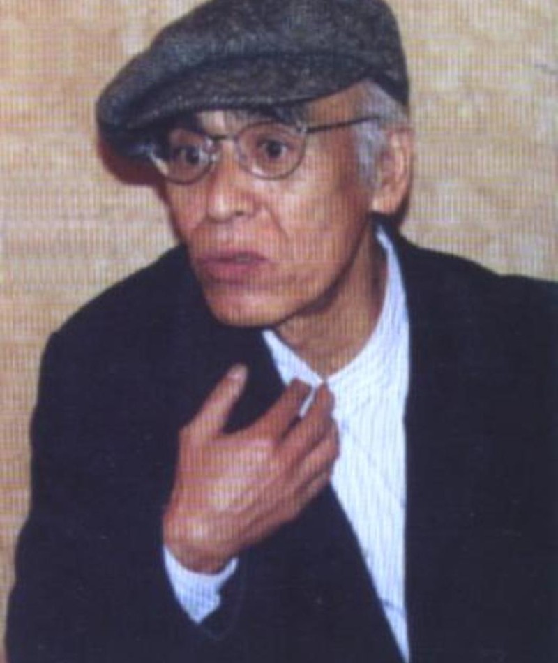 Photo of Yasuharu Hasebe