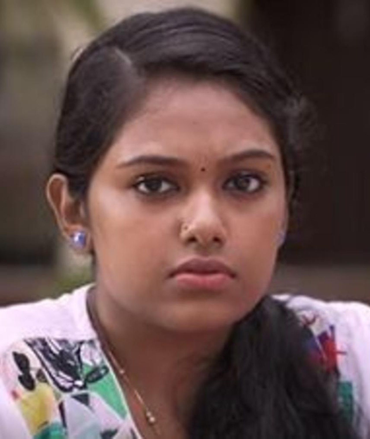 Photo of Rebecca Santhosh