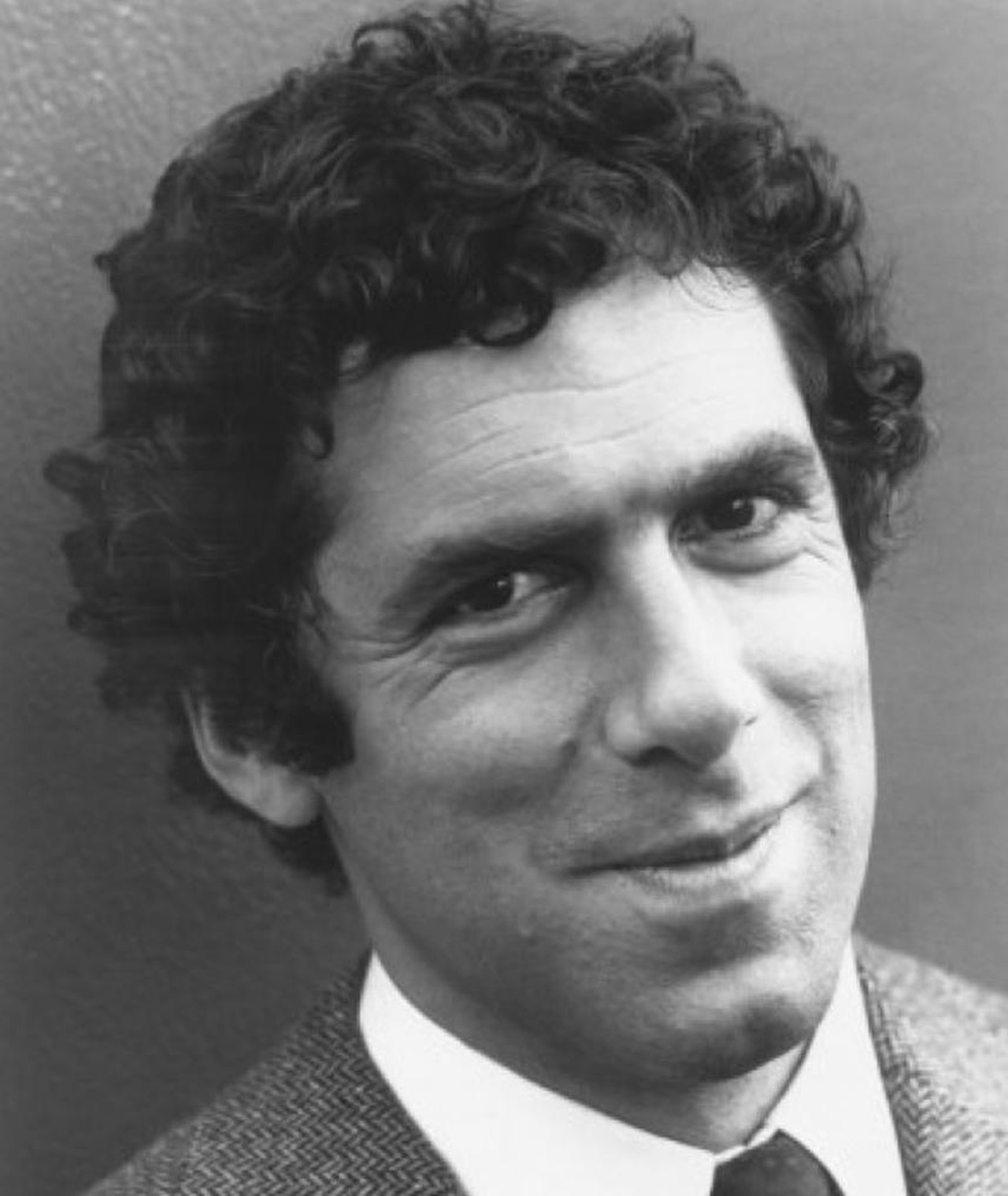 Photo of Elliott Gould