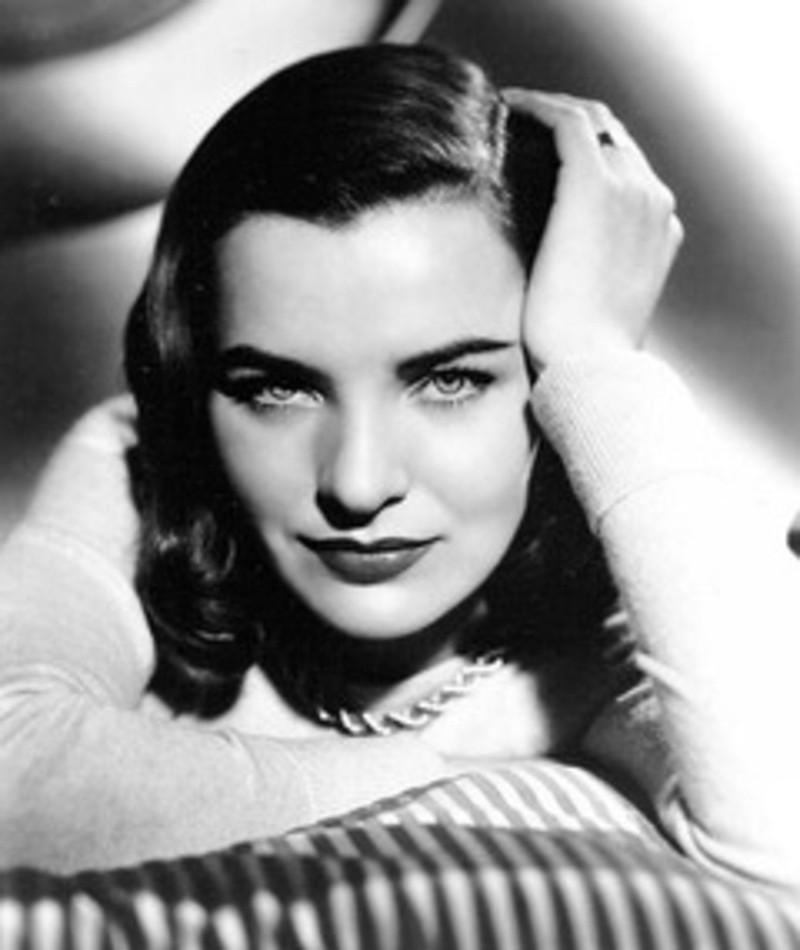 Ella Raines Movies, Bio and Lists on MUBI