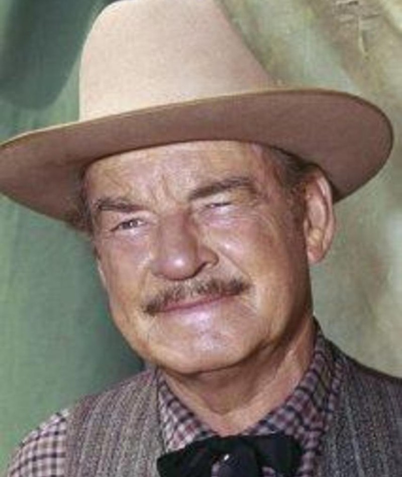 Photo of Ray Teal
