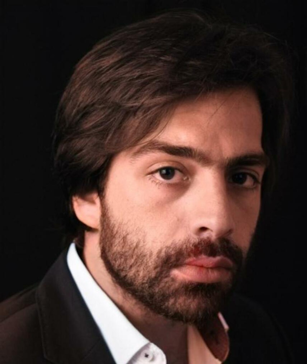 Foto von Ash Goldeh